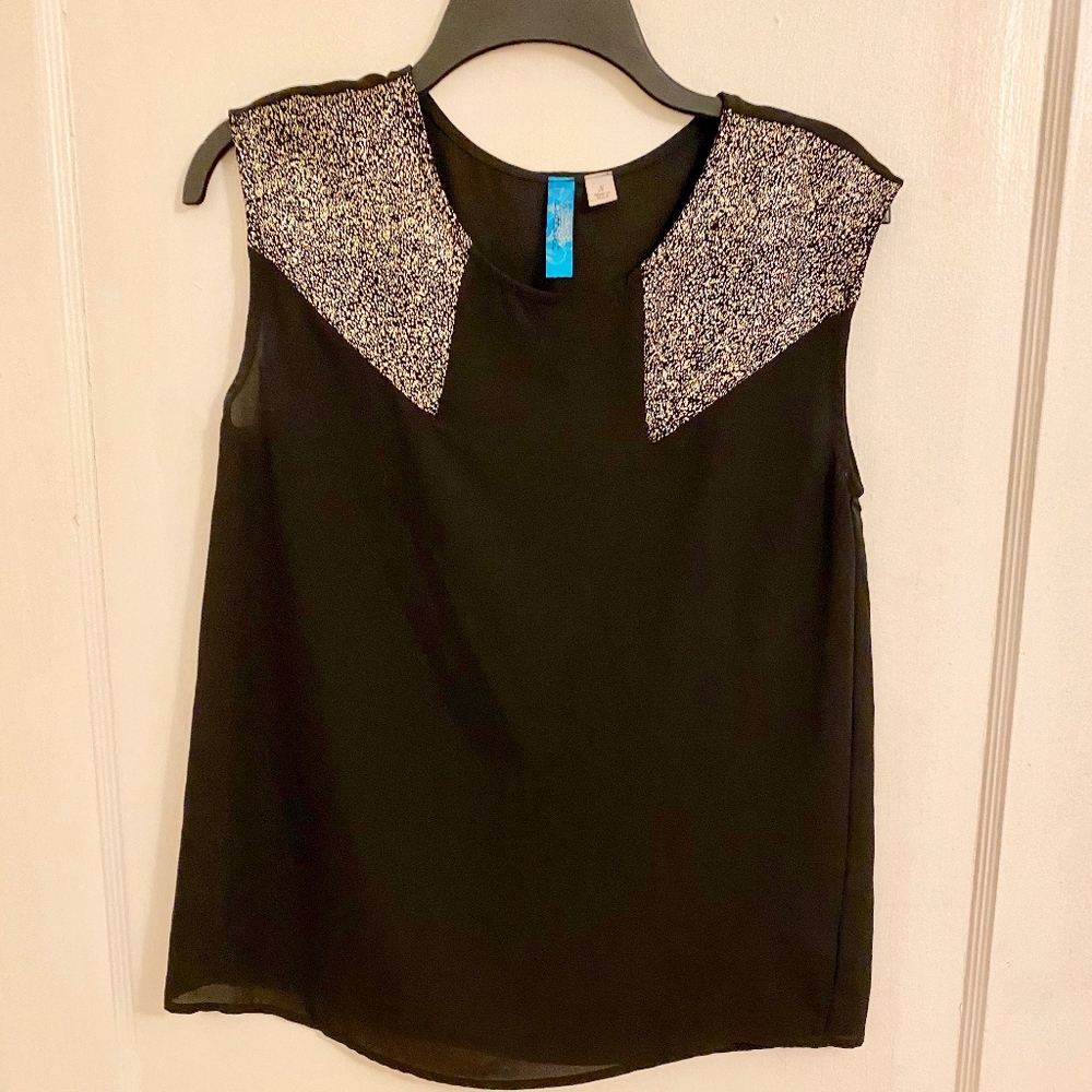 Francesca's Black Top With Gold Shoulder Detail